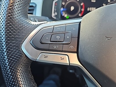 2023 Volkswagen Atlas Cross Sport 2.0T SEL R-Line Black