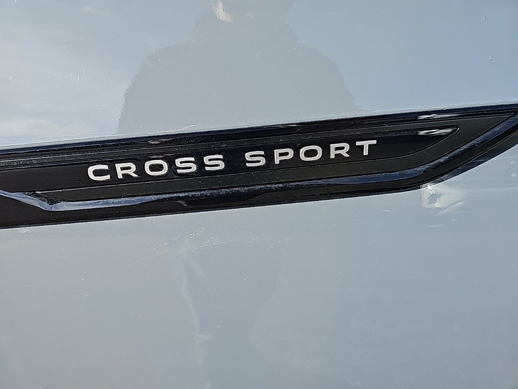 2023 Volkswagen Atlas Cross Sport 2.0T SEL R-Line Black