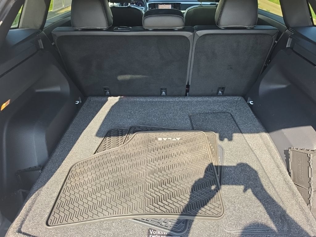 2021 Volkswagen Atlas Cross Sport 3.6L V6 SEL R-Line