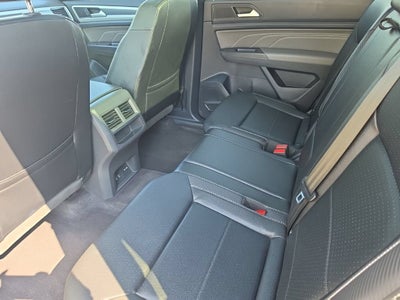 2021 Volkswagen Atlas Cross Sport 3.6L V6 SEL R-Line