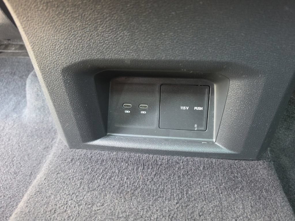2021 Volkswagen Atlas Cross Sport 3.6L V6 SEL R-Line