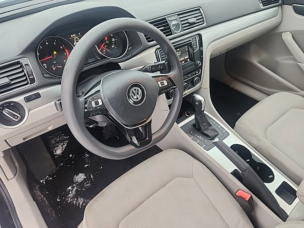 2016 Volkswagen Passat 1.8T S