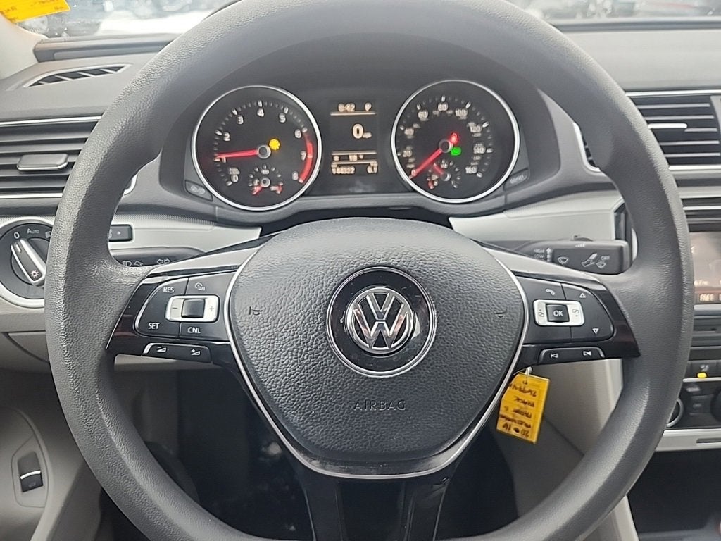 2016 Volkswagen Passat 1.8T S