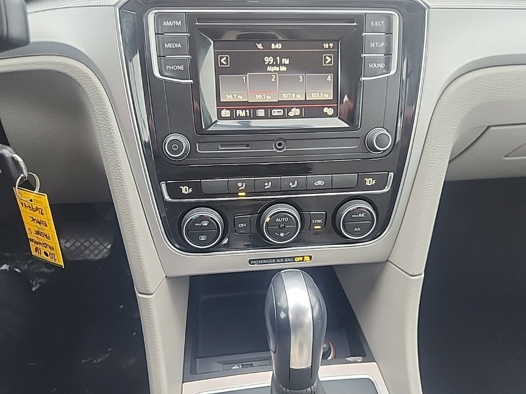 2016 Volkswagen Passat 1.8T S