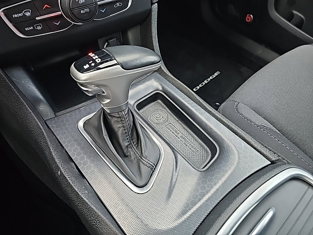 2015 Dodge Charger SXT