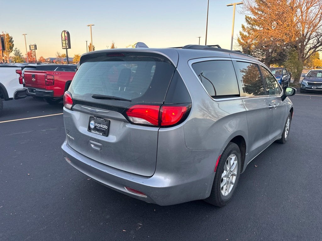 2020 Chrysler Voyager LXI
