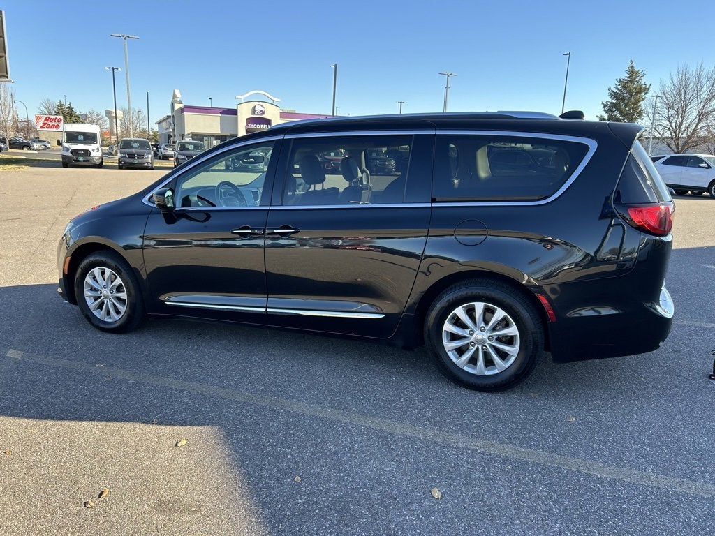 2018 Chrysler Pacifica Touring L Plus