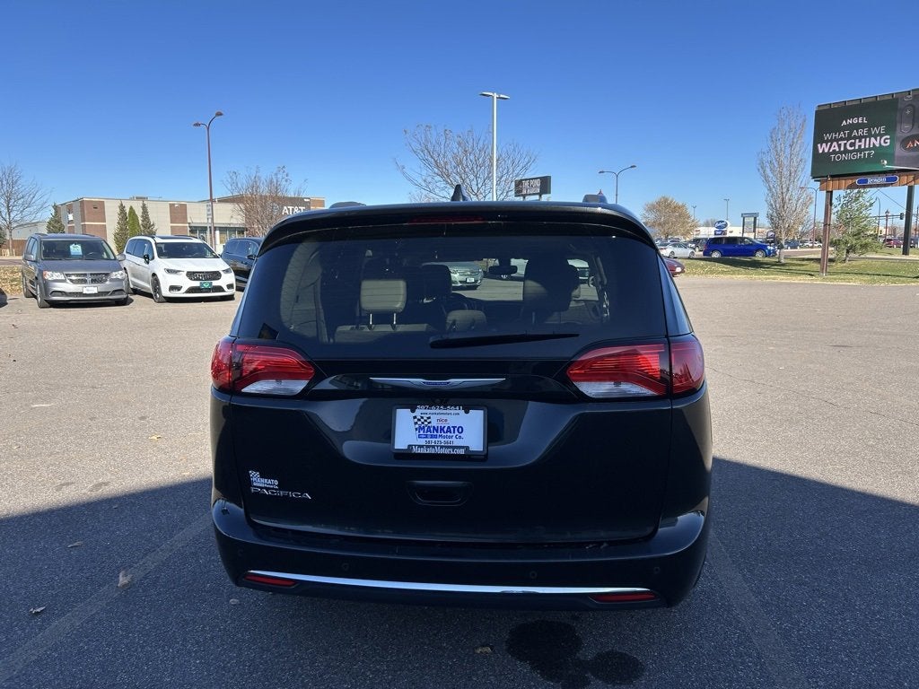 2018 Chrysler Pacifica Touring L Plus