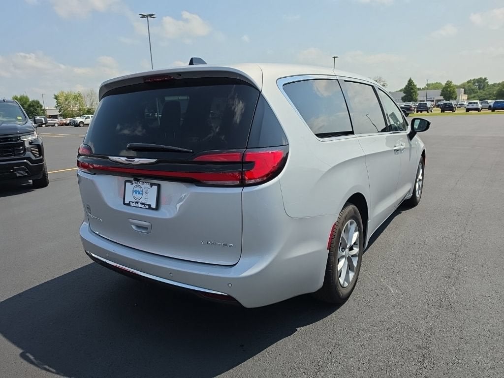 2026 Chrysler Pacifica Limited