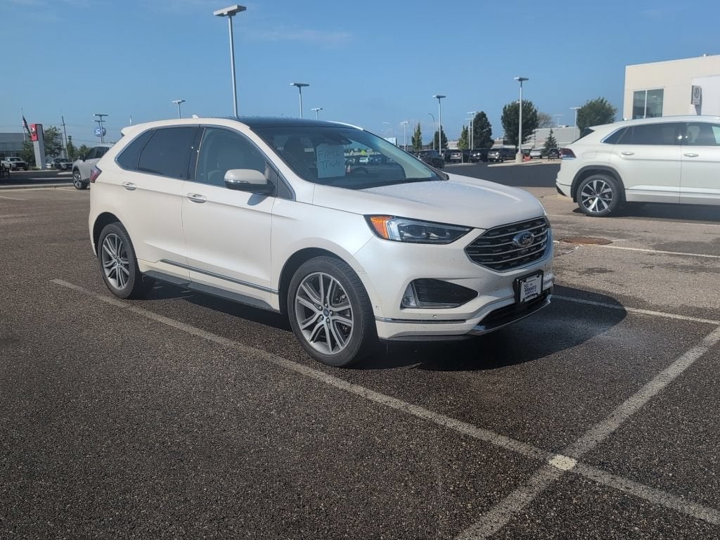 2019 Ford Edge Titanium