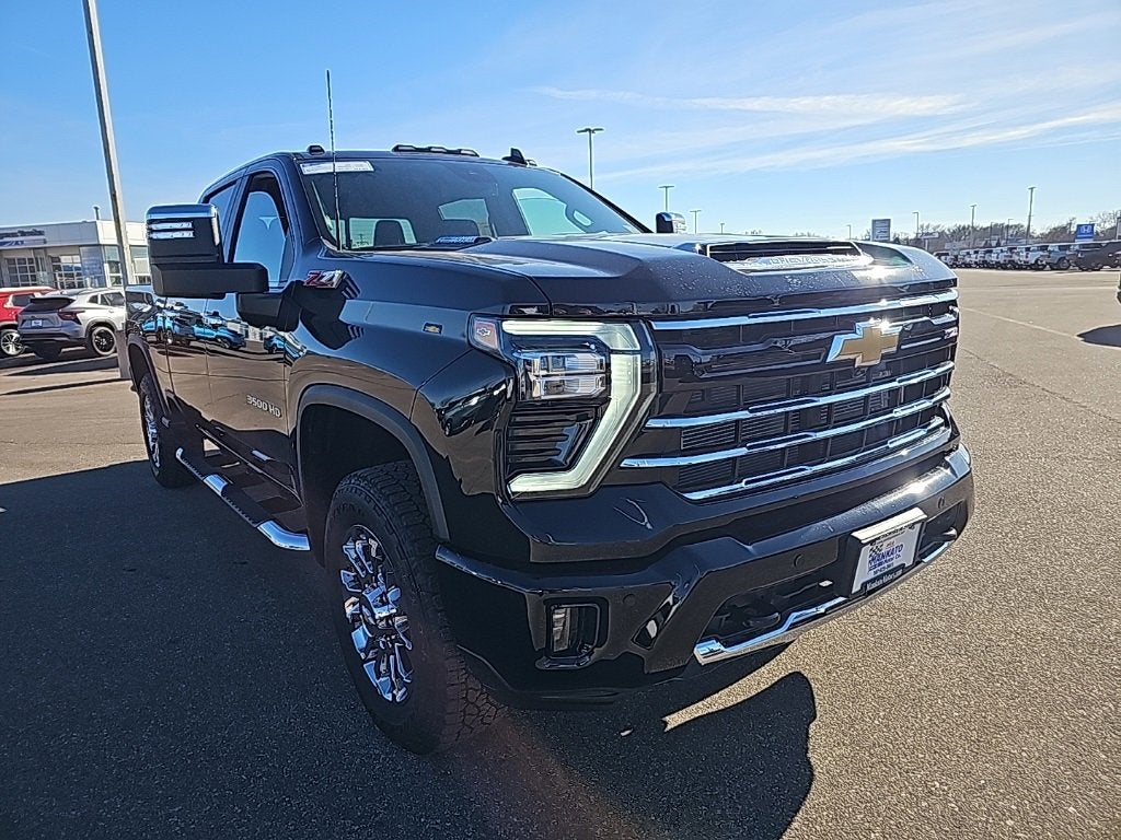 2026 Chevrolet Silverado 3500 HD LT