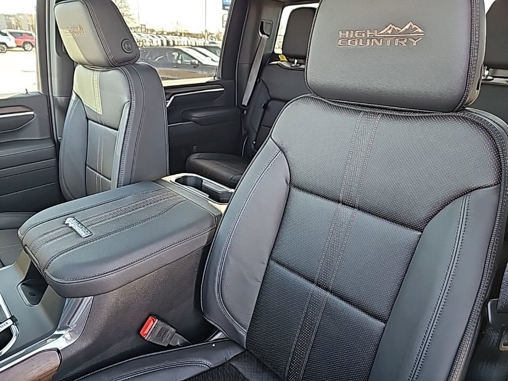 2026 Chevrolet Silverado 3500 HD High Country