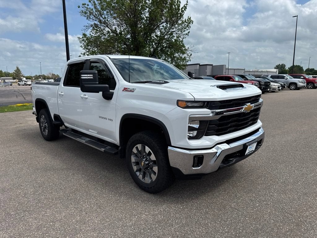 2024 Chevrolet Silverado 3500 HD LT