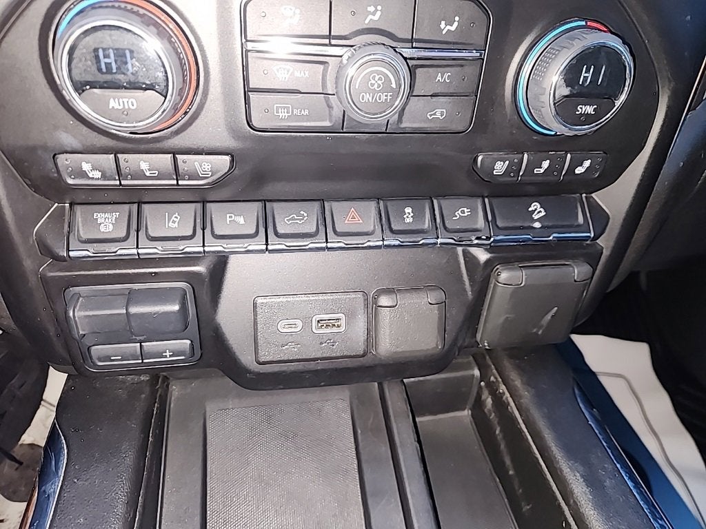 2023 Chevrolet Silverado 3500 HD High Country