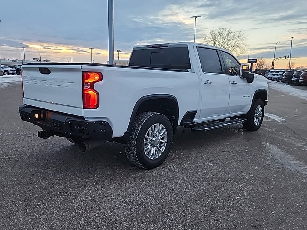 2023 Chevrolet Silverado 3500 HD High Country