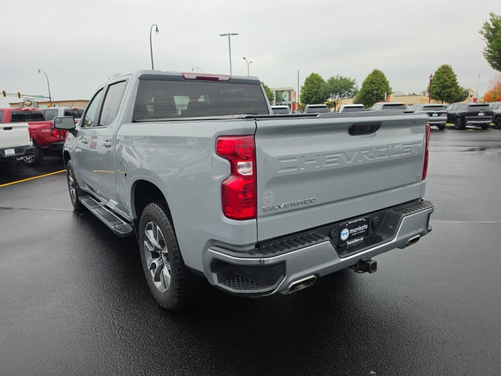 Used 2024 Chevrolet Silverado 1500 LT with VIN 2GCUDDED1R1143999 for sale in Mankato, Minnesota