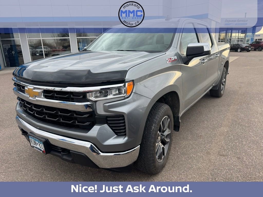 2023 Chevrolet Silverado 1500 LT 4X4 Crew Cab Short Box's photo