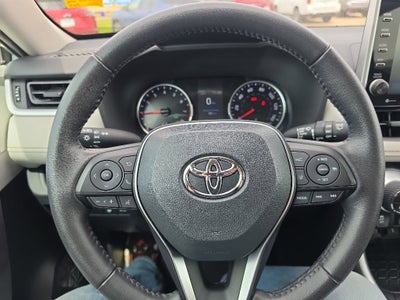 2022 Toyota RAV4 XLE