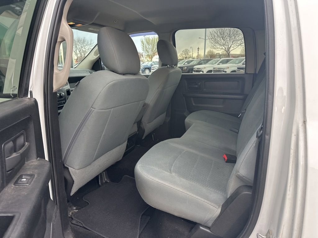 2018 RAM 2500 Tradesman Crew Cab 4x4 6'4" Box