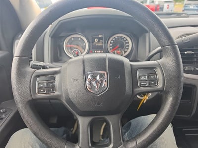 2017 RAM 2500 Tradesman Crew Cab 4x4 8' Box