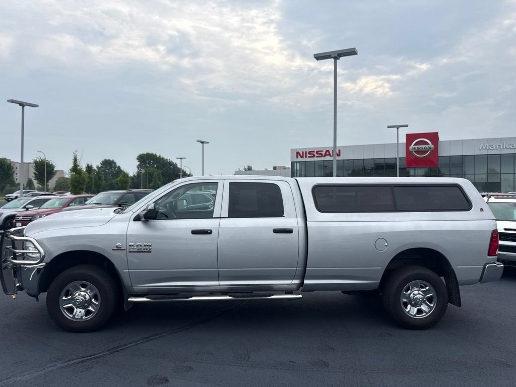 2017 RAM 2500 Tradesman Crew Cab 4x4 8' Box