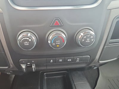 2017 RAM 2500 Tradesman Crew Cab 4x4 8' Box