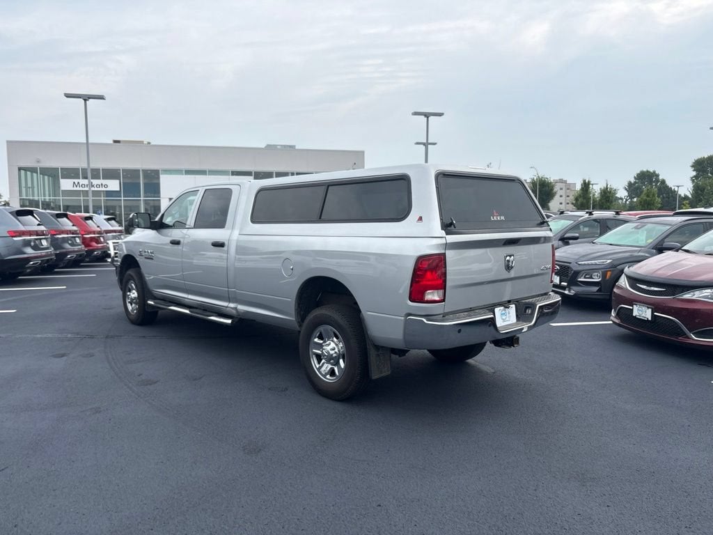 2017 RAM 2500 Tradesman Crew Cab 4x4 8' Box