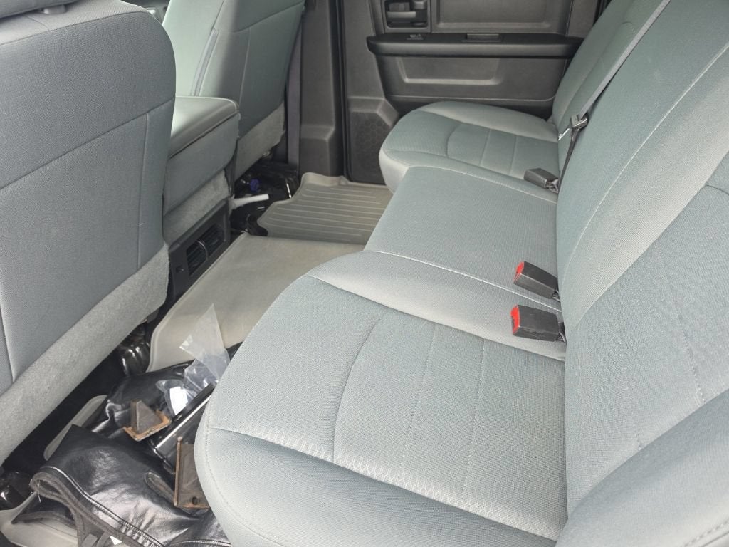 2017 RAM 2500 Tradesman Crew Cab 4x4 8' Box