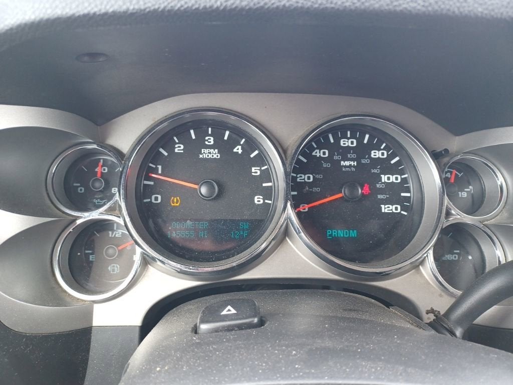 Used 2011 Chevrolet Silverado 1500 LT with VIN 3GCPKSE32BG322435 for sale in Mankato, Minnesota