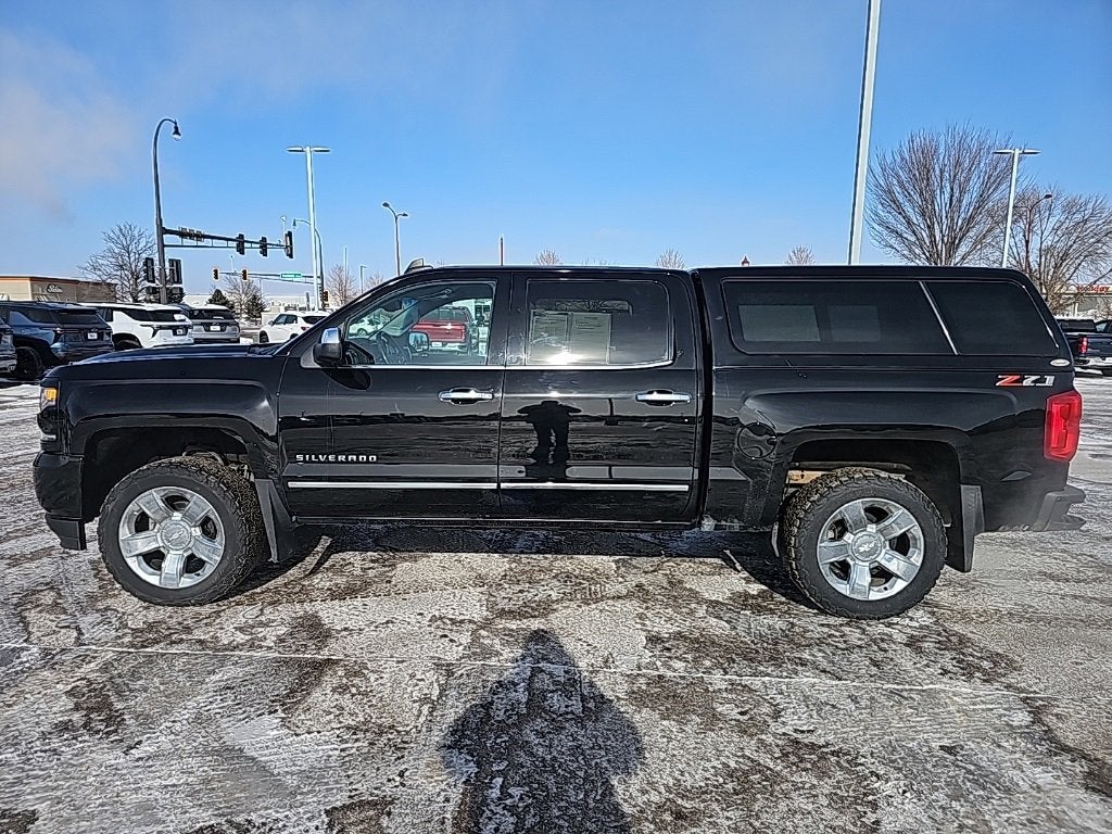 Used 2018 Chevrolet Silverado 1500 LTZ with VIN 3GCUKSEJXJG376677 for sale in Mankato, Minnesota