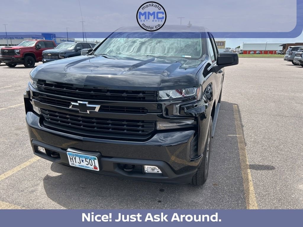 2020 Chevrolet Silverado 1500 RST 4X4 Crew Cab Short Box's photo