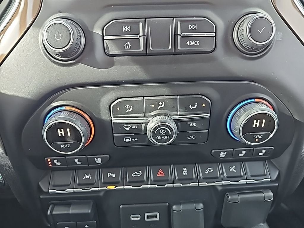 2022 Chevrolet Silverado 1500 LTD High Country