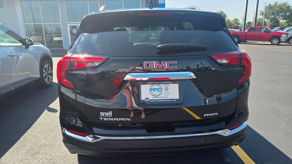 2021 GMC Terrain SLT