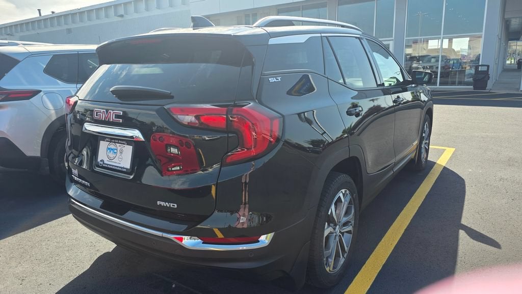 2021 GMC Terrain SLT