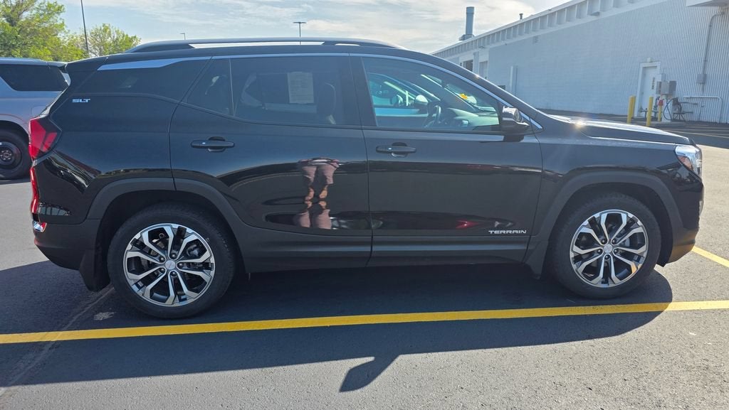 2021 GMC Terrain SLT