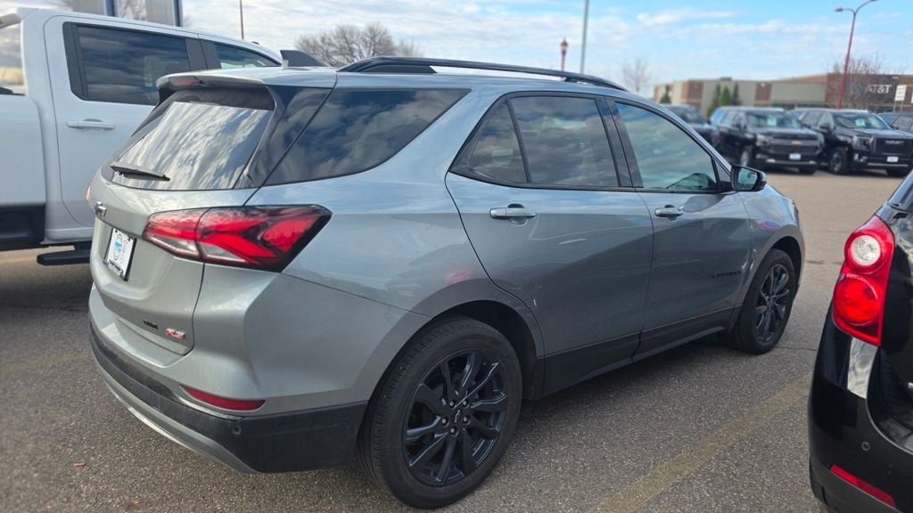 Used 2024 Chevrolet Equinox RS with VIN 3GNAXWEG9RS143471 for sale in Mankato, Minnesota