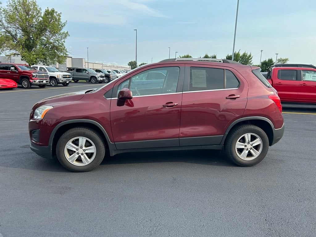 Used 2016 Chevrolet Trax LT with VIN 3GNCJPSB9GL161954 for sale in Mankato, Minnesota
