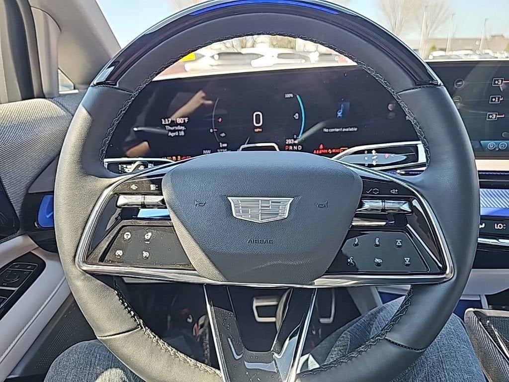 2025 Cadillac OPTIQ Luxury 2
