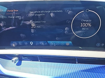 2025 Cadillac OPTIQ Luxury 2