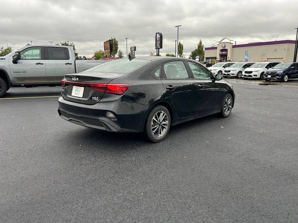 2023 Kia Forte LXS