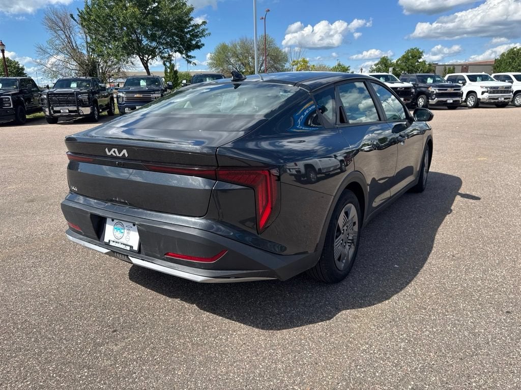 2025 Kia K4 LX