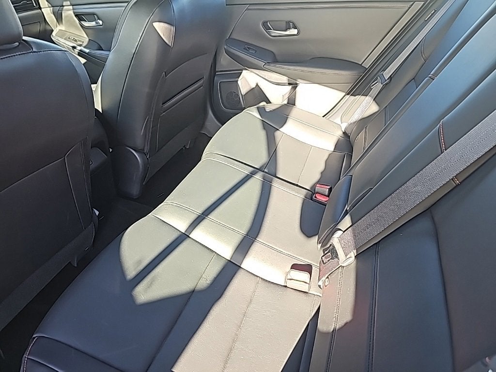 2021 Nissan Sentra SR Xtronic CVT