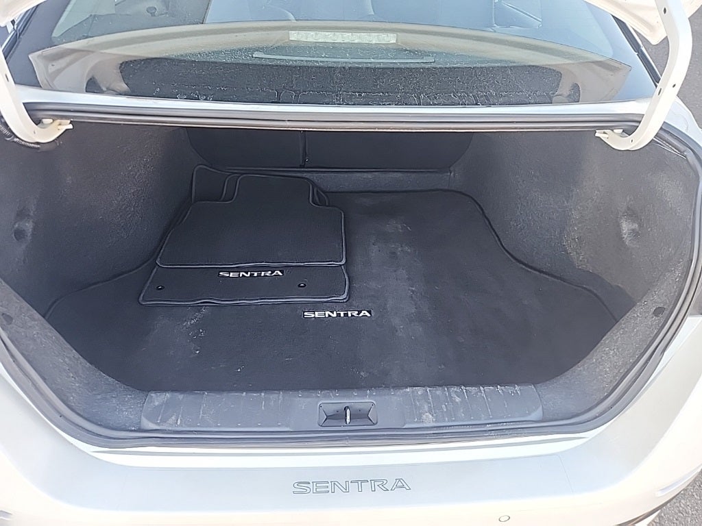 2024 Nissan Sentra SR Xtronic CVT
