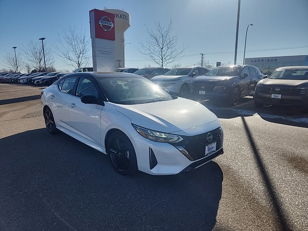 2024 Nissan Sentra SR Xtronic CVT