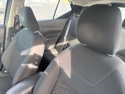 2023 Nissan Kicks SV Xtronic CVT
