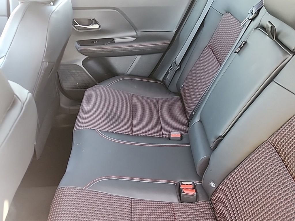 2025 Nissan Kicks SR Intelligent AWD