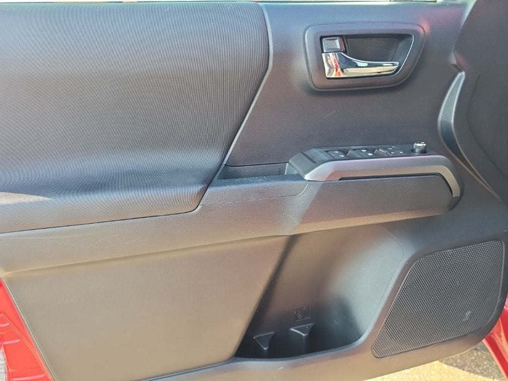2016 Toyota Tacoma TRD Sport
