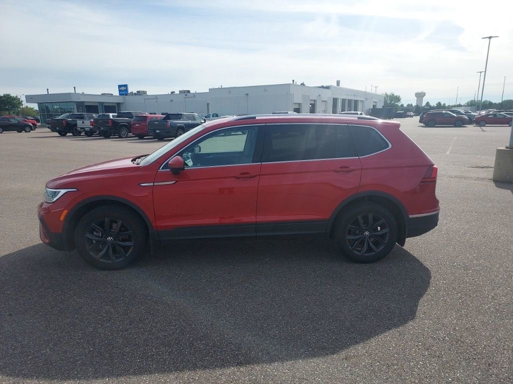 2024 Volkswagen Tiguan 2.0T SE