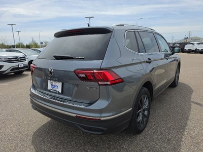 2023 Volkswagen Tiguan 2.0T SE