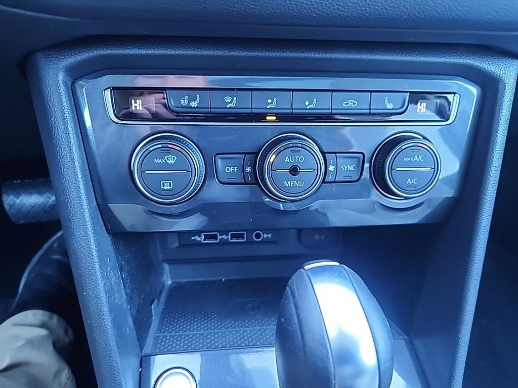 2020 Volkswagen Tiguan 2.0T SEL